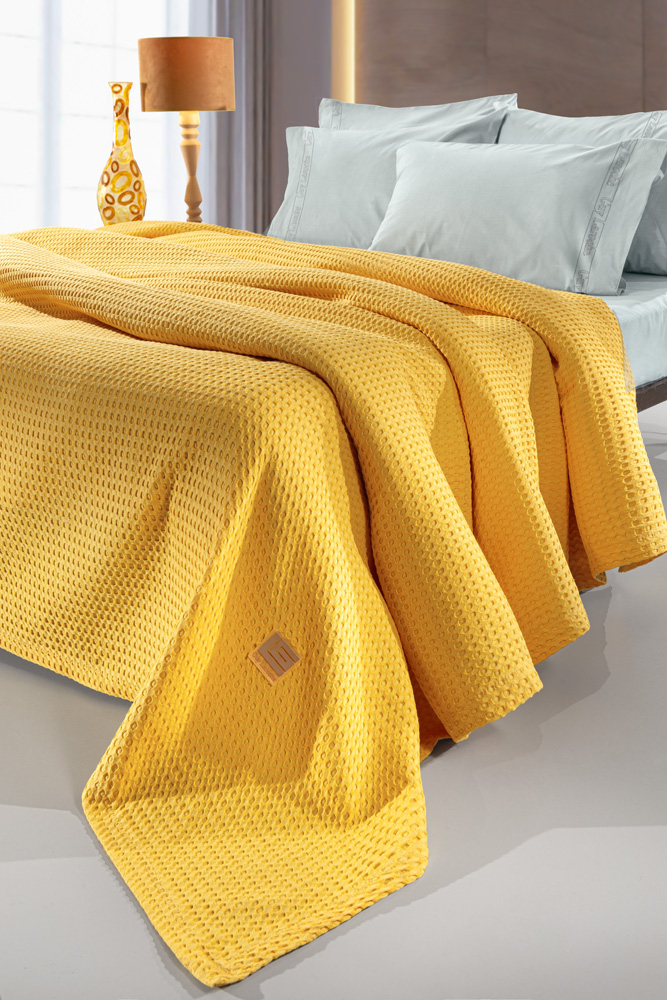 Κουβέρτα Vivid Yellow 230×260